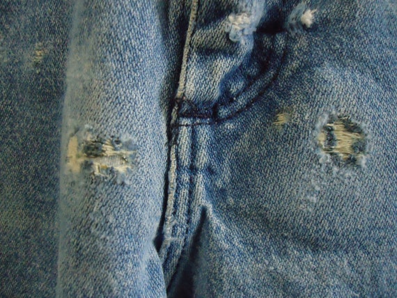 Vintage 80s/90s WRANGLER Distressed Cowboy Jeans … - image 4