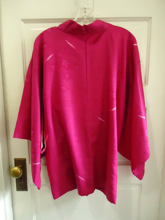 Vintage 60s HOT PINK Magenta Silk Short Kimono Wa… - image 5