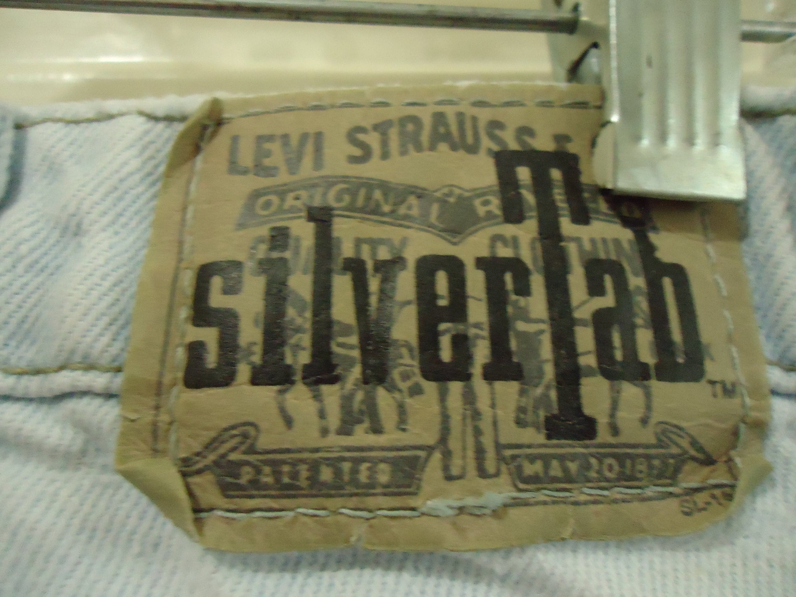 Vintage 90s Levis Silvertab Baggy Light Wash Denim Distressed Wide