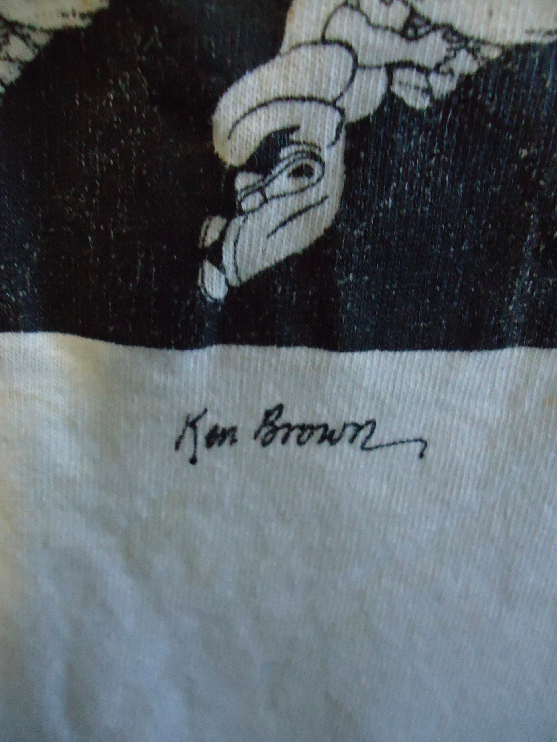 Vintage 90s Ken Brown Pop Art Graphic Print Trashed T Shirt Vintage 90s Ken Brown Pop Art Graphic Print Trashed T Shirt