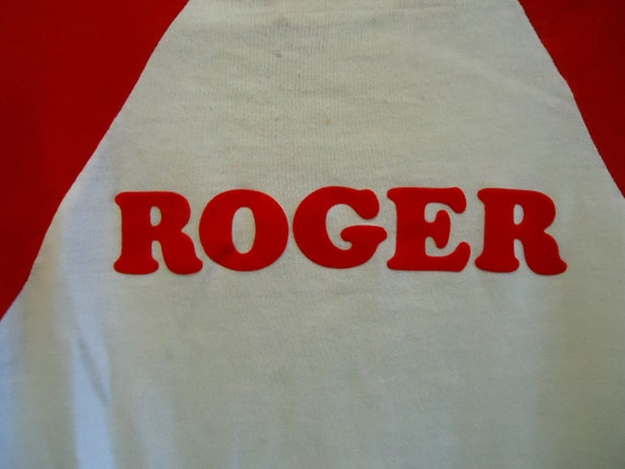 Vintage 80s I LOVE Her/Roger Raglan Transfer T Sh… - image 4