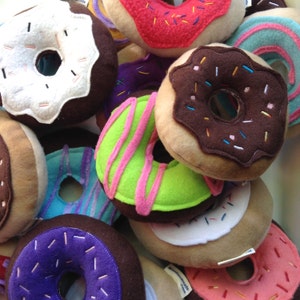 Squeaky Dog Donuts: Vegan Fleece Plush Toy Set