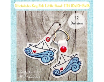 Digitale Stickdatei Key Fob Little Boat ITH 10x10-13x18cm (4x4-5x7") Stickrahmen