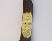 Alcohol de madera bastón senderismo palo tallado palo tallado rostro personal regalo para regalo de excursionista para regalo de cumpleaños de Walker aniversario OOAK