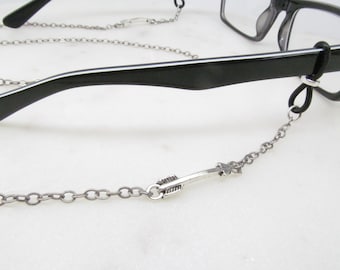 Antique Silver Glasses Chain for Men with Arrow Accents - Eyeglass chain - Eye Glasses Chain - Mens Glasses Holder - gift man