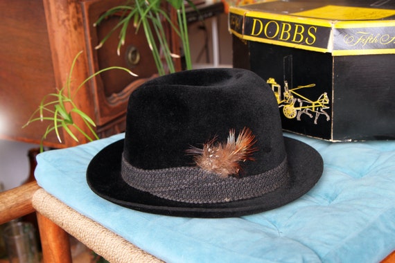 Vintage Dobbs New York Fifth Avenue Fedora Hat, Black Felt Hat Size Small, Fine Luxurious Quality Wool Hat, Classic Fedora Cap With Feathers - Etsy Vintage Dobbs New York Fifth Avenue Fedora Hat, Black Felt Hat Size Small, Fine Luxurious Quality Wool Hat, Classic Fedora Cap With Feathers - Etsy
