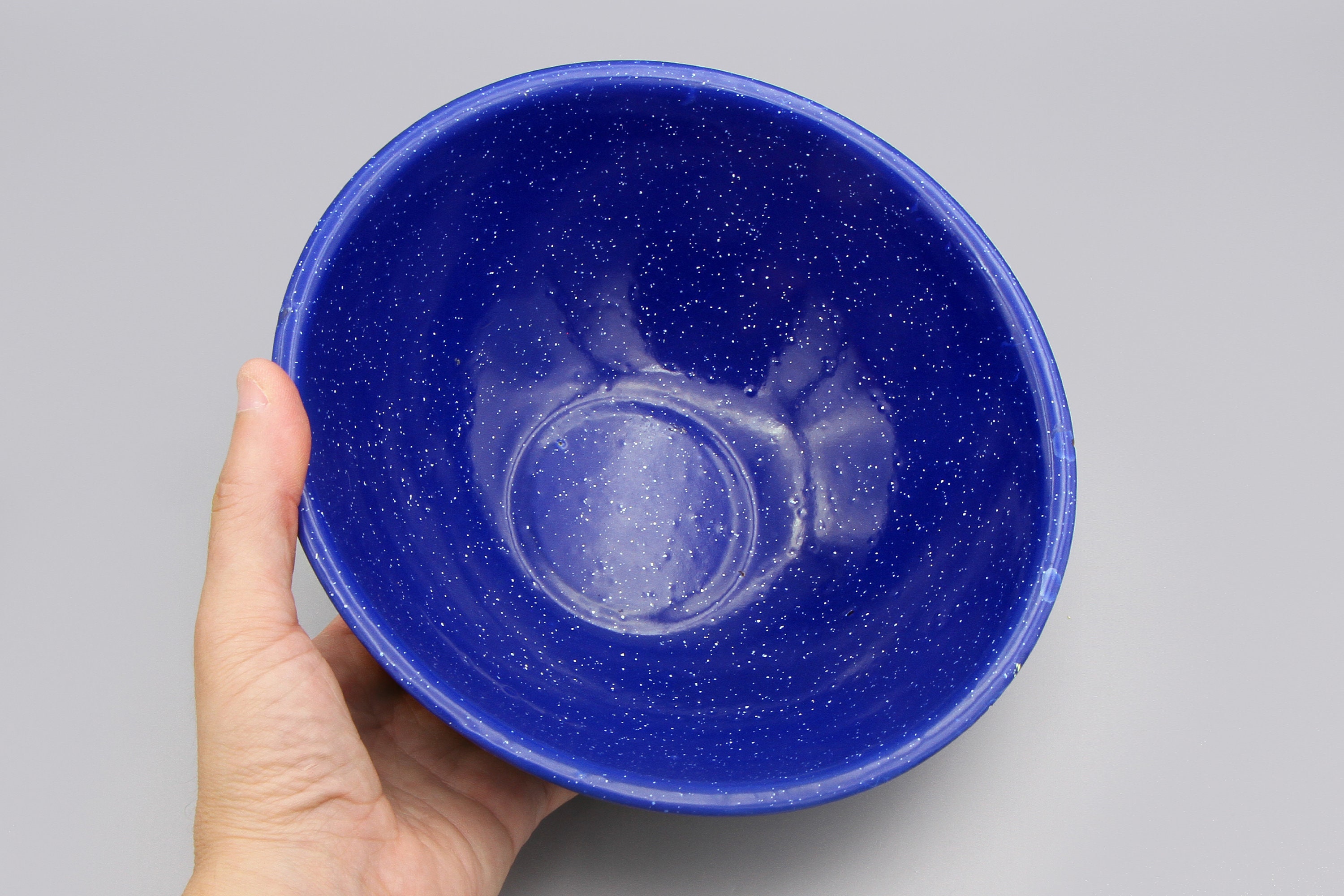 Vintage Enamel Mixing Bowl / Blue Enamelware Mixing Bowl / 6 Quart