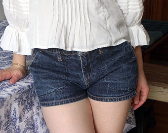 Denim Mini Shorts Size 26, Low Rise Jeans Pants Size S, Dark Blue Acid Wash Denim Shorts, Petite Clothing, Designer Shorts, Booty Shorts