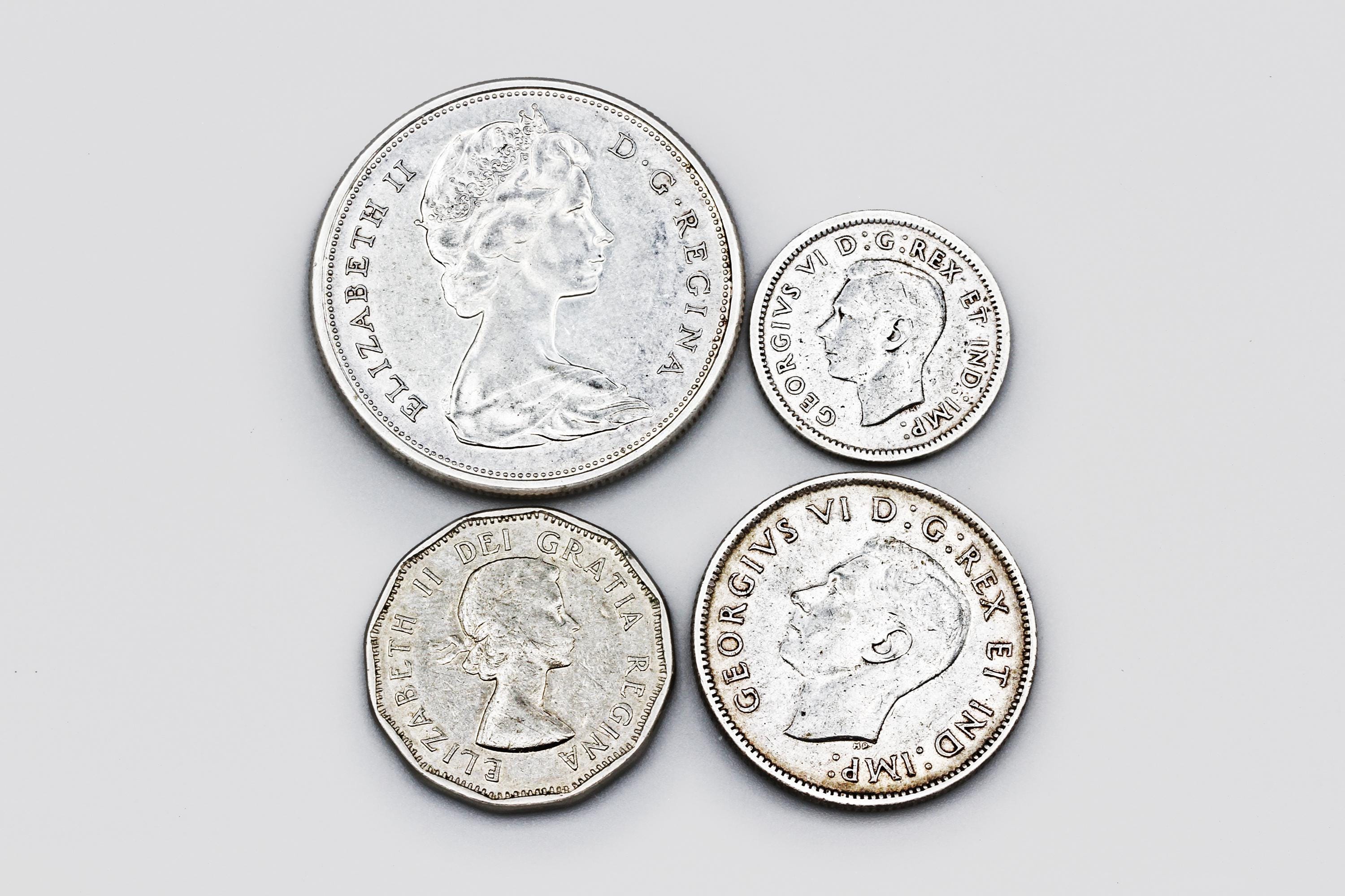 コイン4枚セット：1941年カナダ25セント硬貨、1941年10セント硬貨