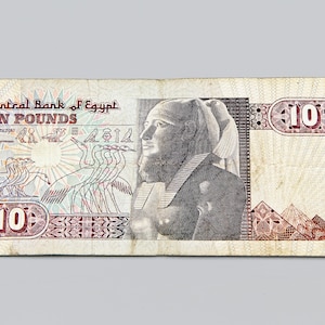 Banconota da 10 sterline egiziane, banconota da 10 sterline egiziane, moschea di Al Rifai in Kenya, piramidi di Giza, banca centrale d'Egitto, vecchia carta moneta egiziana