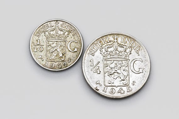 オランダ領東インド 1942年S 1/10ギルダー、1945年S 1/4ギルダー、銀貨