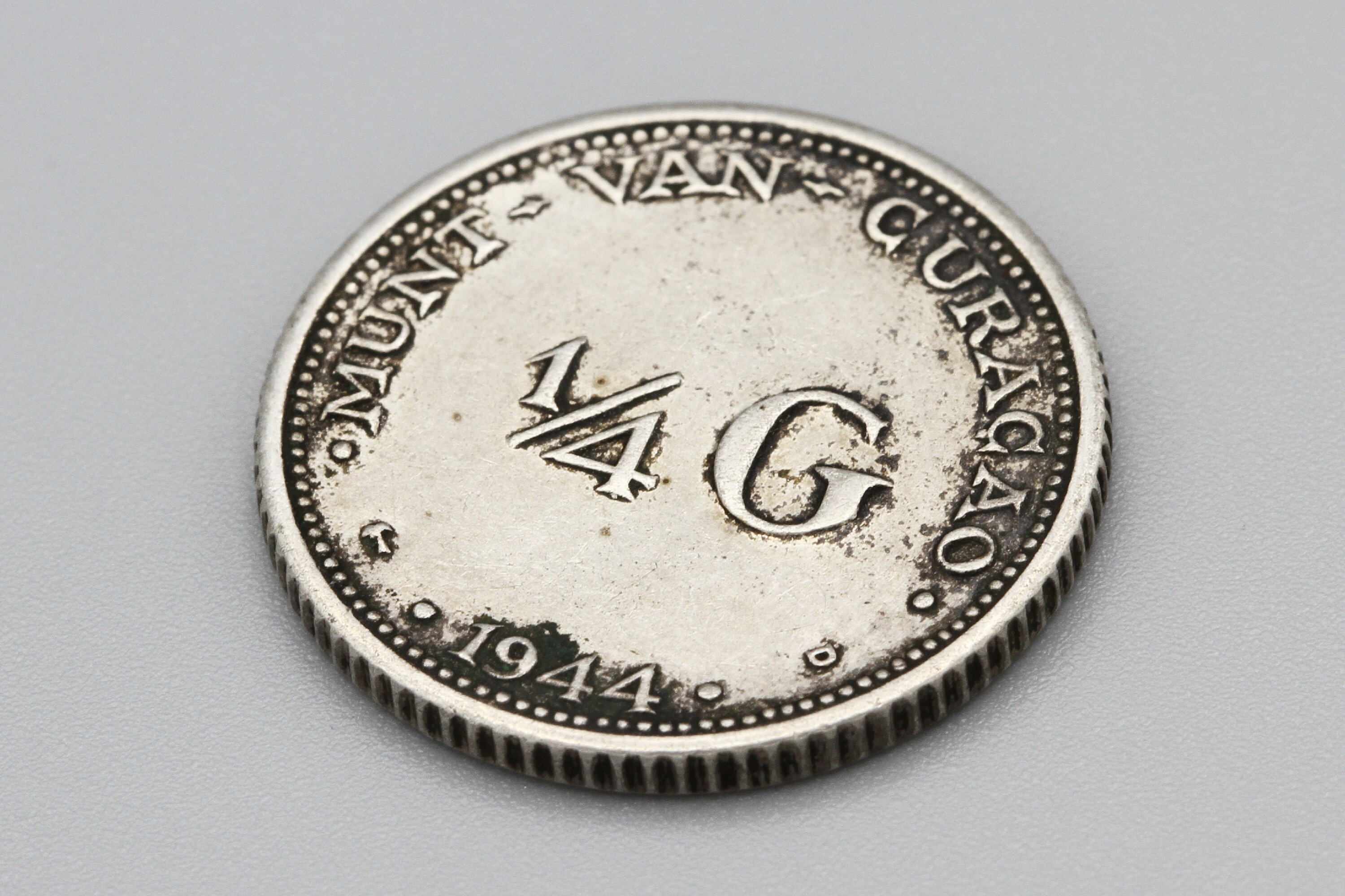 1944 D Dutch Curaçao 1/4 Gulden 640 Silver Coin, Queen Wilhelmina