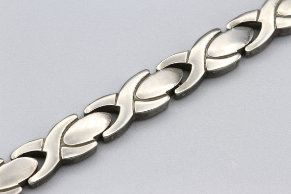 Sterling silver xoxo best sale bracelet