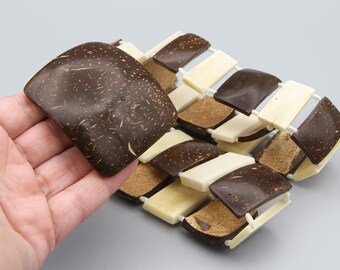Coconut Shell and Mother of Pearl Adjustable Belt, Brown  display picture 3