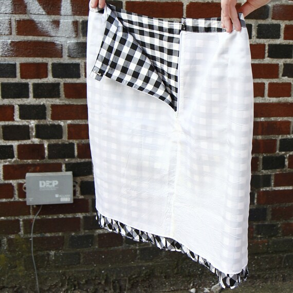 Black and White Buffalo Plaid Skirt, Pure Silk Kn… - image 5
