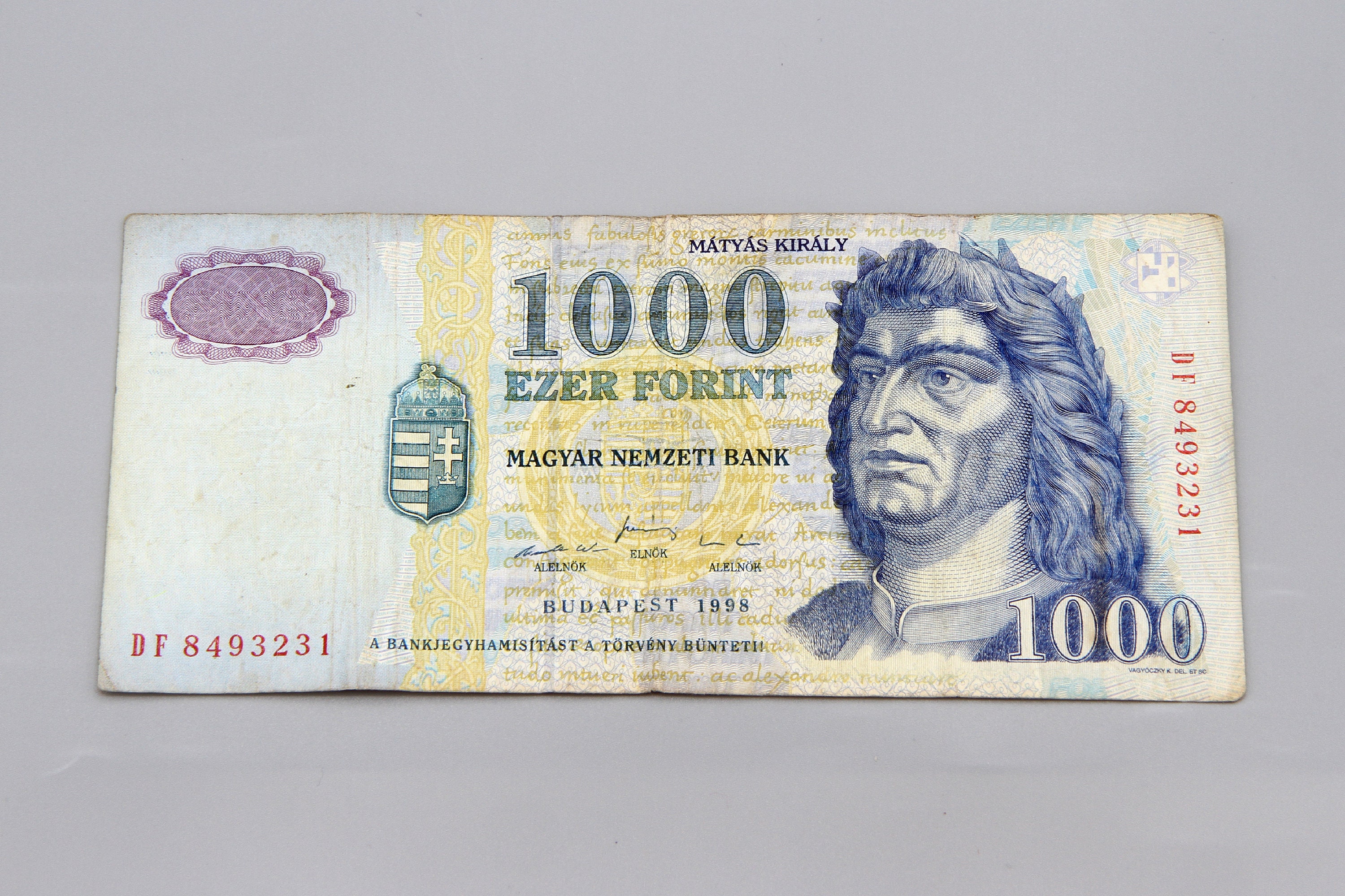 Budapest 34000 Huf To Eur Money 1000 Eur In Huf Money 1000 Eur Huf Forint To