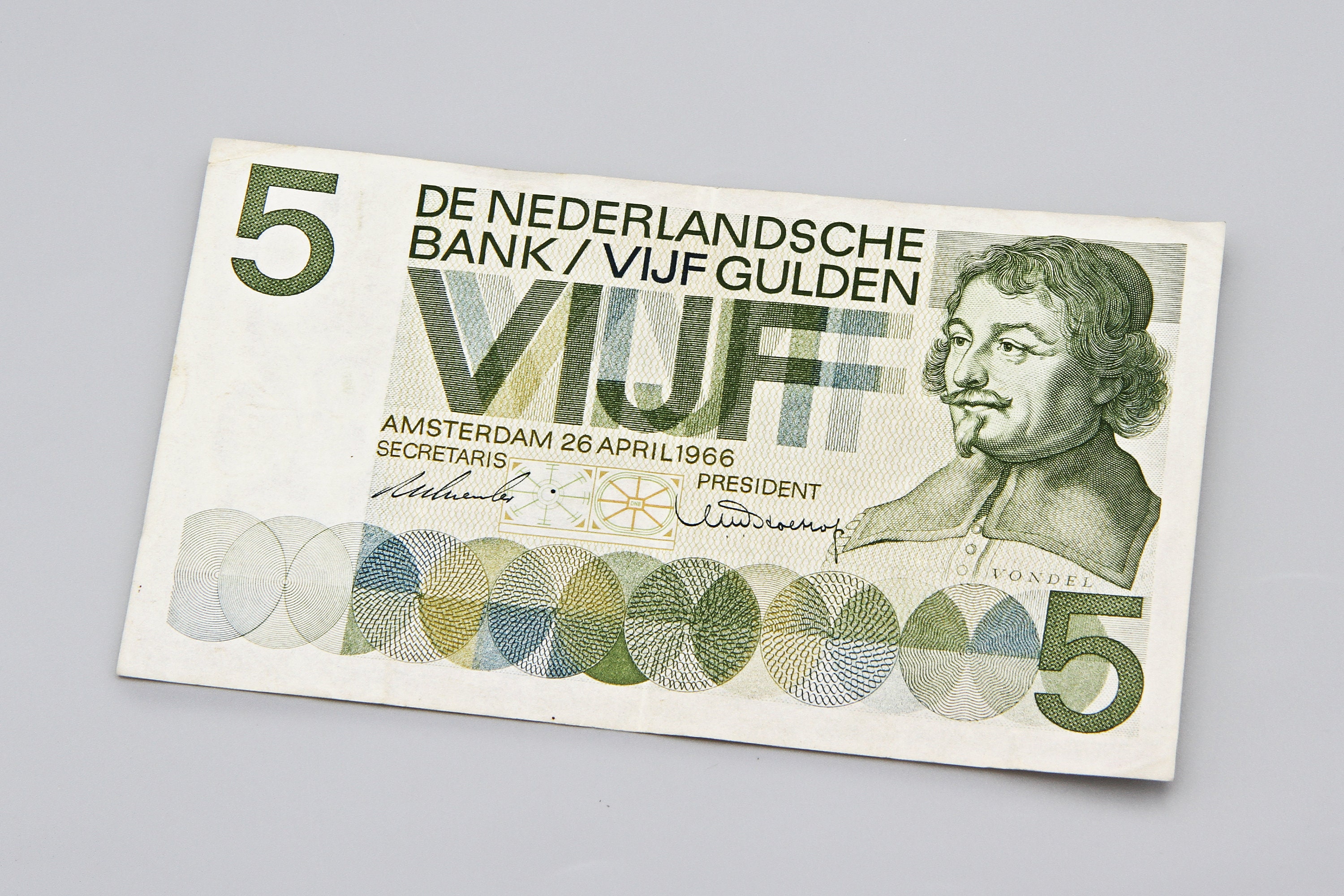 オランダ 5ギルダー紙幣 1966年、5オランダギルダー、オランダの作家