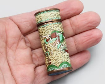 Scatola portapillole cilindrica in miniatura, unica e antica, in smalto cloisonné, tabacchiera cinese dipinta a mano, drago imperiale a cinque dita, scatola in ottone e smalto