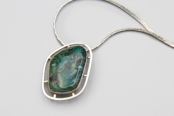 Israel Modernist Necklace, Oval Pendant Pin, Gree… - image 1