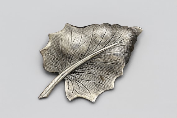 925 Sterling Silver Leaf Pin, Sculptural Leaf Bro… - image 1