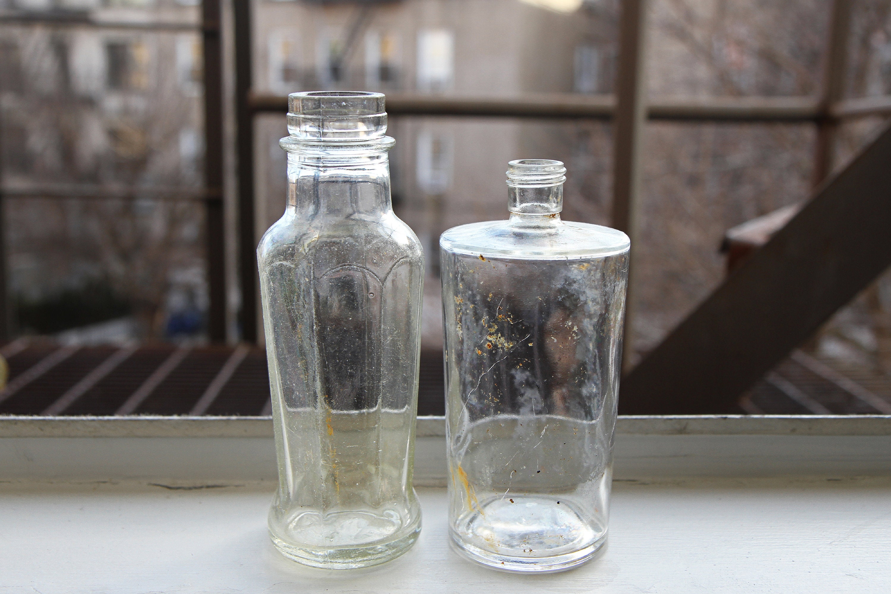 Lot of 3 Antique Clear Glass Bottles, Found in New York USA, Three  Minimalist Glass Bottles, Squibb Medicine Bottle 8 Paneled, Retro Glass 