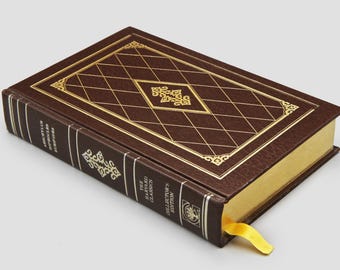 Nueve dramas griegos, libro de tapa dura de Esquilo, Sófocles, Eurípides y Aristófanes, tragedias griegas antiguas, literatura clásica de mitos griegos.