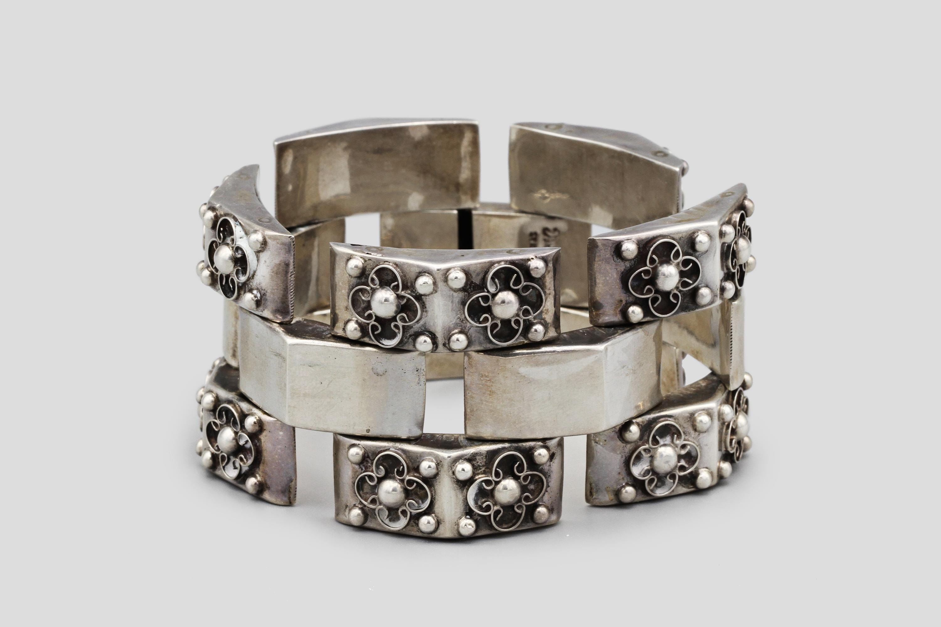 Vintage silver panel bracelet - Etsy 日本