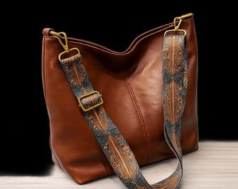 Brown Leather Hobo Bag, Adjustable Strap, Boho Everyday Shoulder Purse