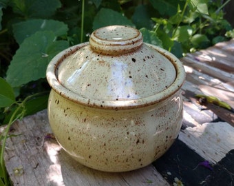 Clay Bowl with Lid Pottery Round Bowl With Lid Speckled Etched Pottery Vintage Ceramic Bowl With Lid Handmade Ceramic Sugar Bowl