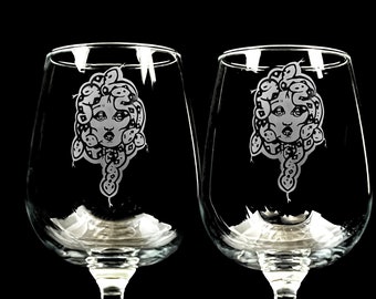Medusa Mythology Engraved Wine Glasses - Dishwasher Safe Glass Goblets Snake Head