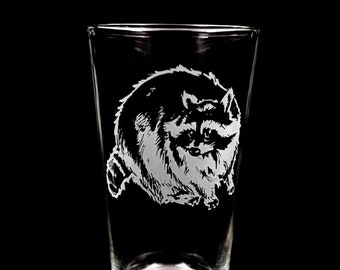 Chonky Chubby Racoon Engraved Beer Glass - Dishwasher Safe Pint