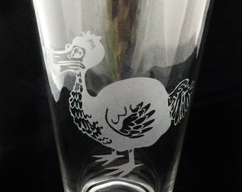 Dodo Bird Animal Etched Pint Glass Extinct Alice in Wonderland Wildlife