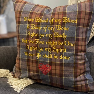 Blod av mitt blod... Keltisk Blodsed Outlander-citat inspirerat broderat flanellkuvertörngott