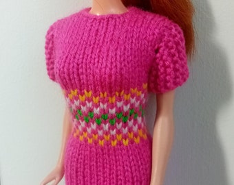 Vintage-inspired pink short-sleeved dress for fashion dolls