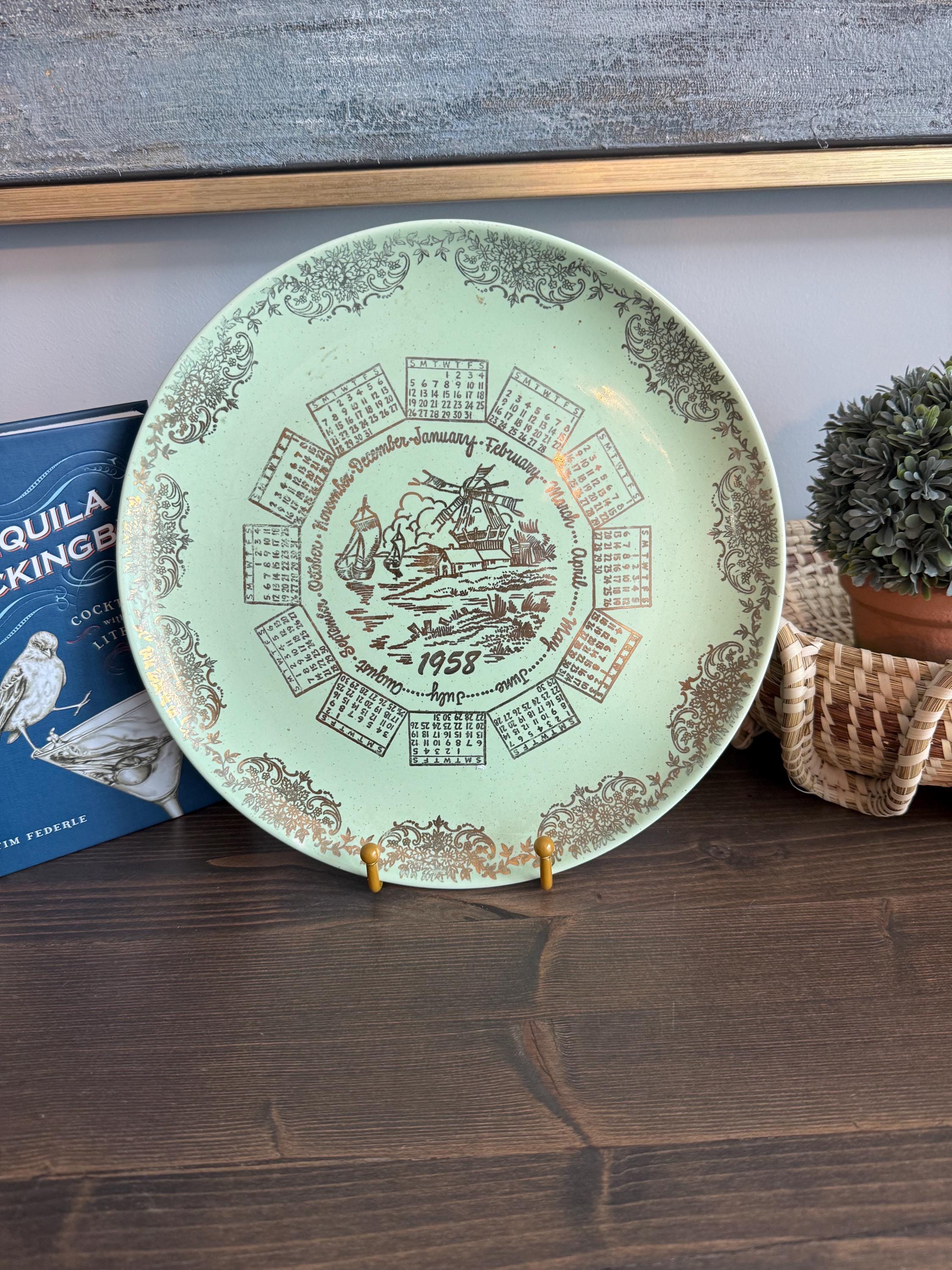 Vintage Calendar Plates - Etsy