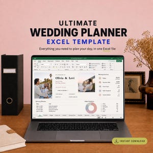 Könnte beinhalten: Ein Laptop-Bildschirm mit einer Excel-Vorlage für einen Hochzeitsplaner. Die Benutzeroberfläche zeigt ein Dashboard mit Hochzeitsdatum, Namen des Paares, Planungsübersicht, Budgetaufschlüsselung und Aufgabenliste. Der Text lautet Ultimate Wedding Planner.