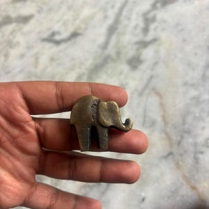 Antique Brass Pineapple Cabinet Knobs (Set of 4) – Vintage Zinc Alloy Hardware