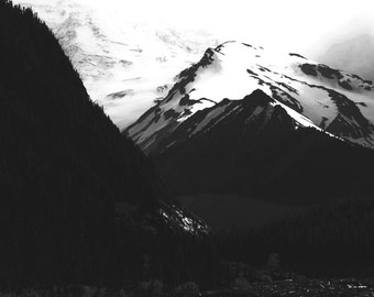 bergfotografie, zwart-wit foto, natuurkunst print, berglandschap, Washington landschapskunst "zwart + wit Cascadia"