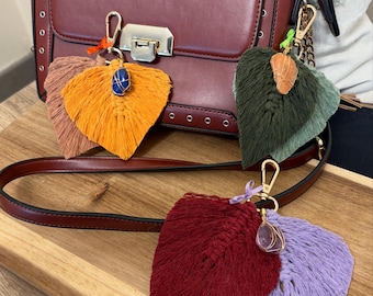 Porte-clé de sac en macramé fait main – accessoire sac artisanal coloré – bijou de sac original unique