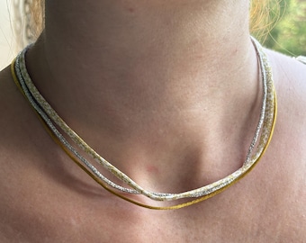 Collier ruban jaune | collier tissu fait main | bijou artisanal | cadeau femme