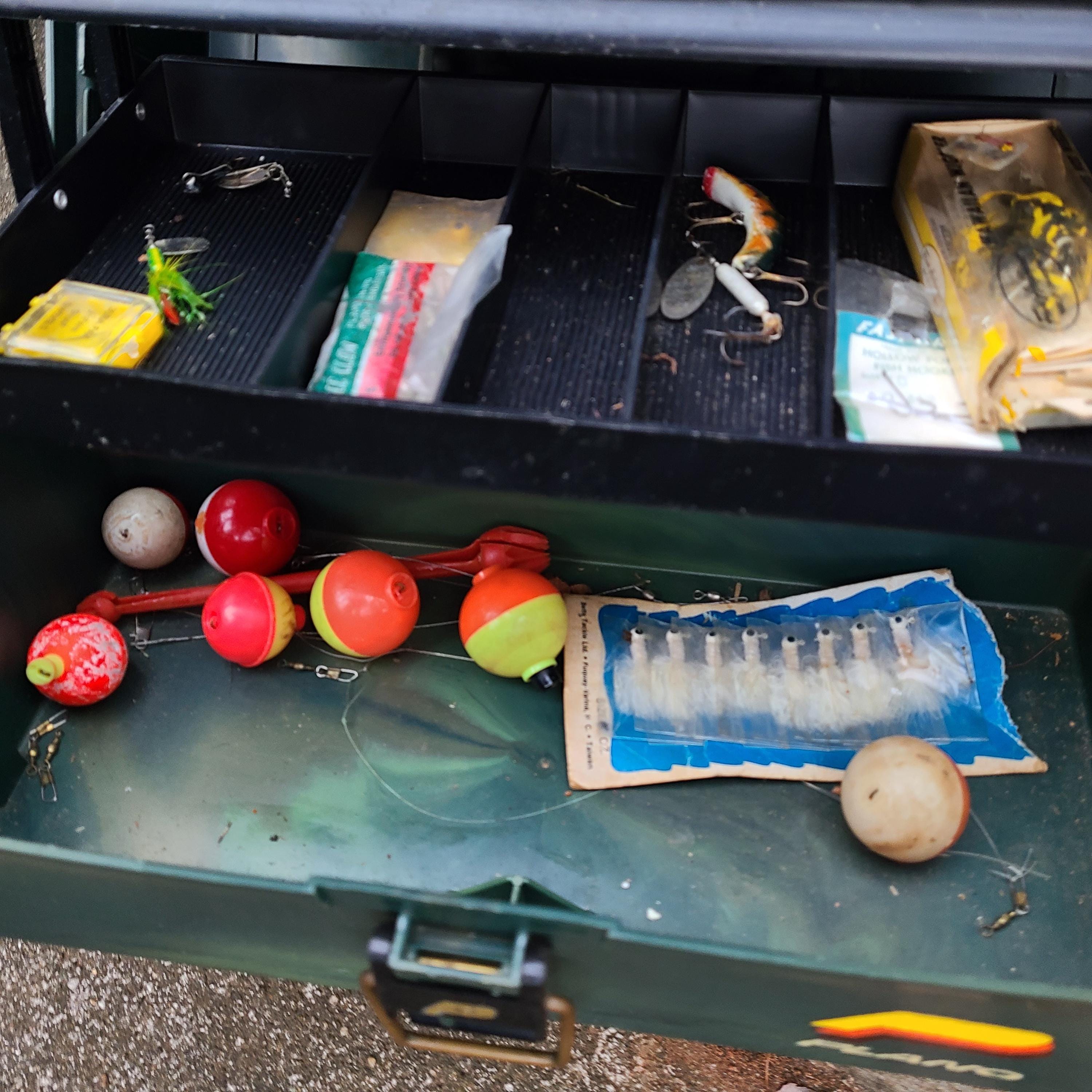 Vintage Plano Tackle Box 1970s Tackle Box Brown Tackle Box Vintage Storage Box  70s Craft Storage Box Fishing Tackle Box 70s Fishing Gear - Etsy
