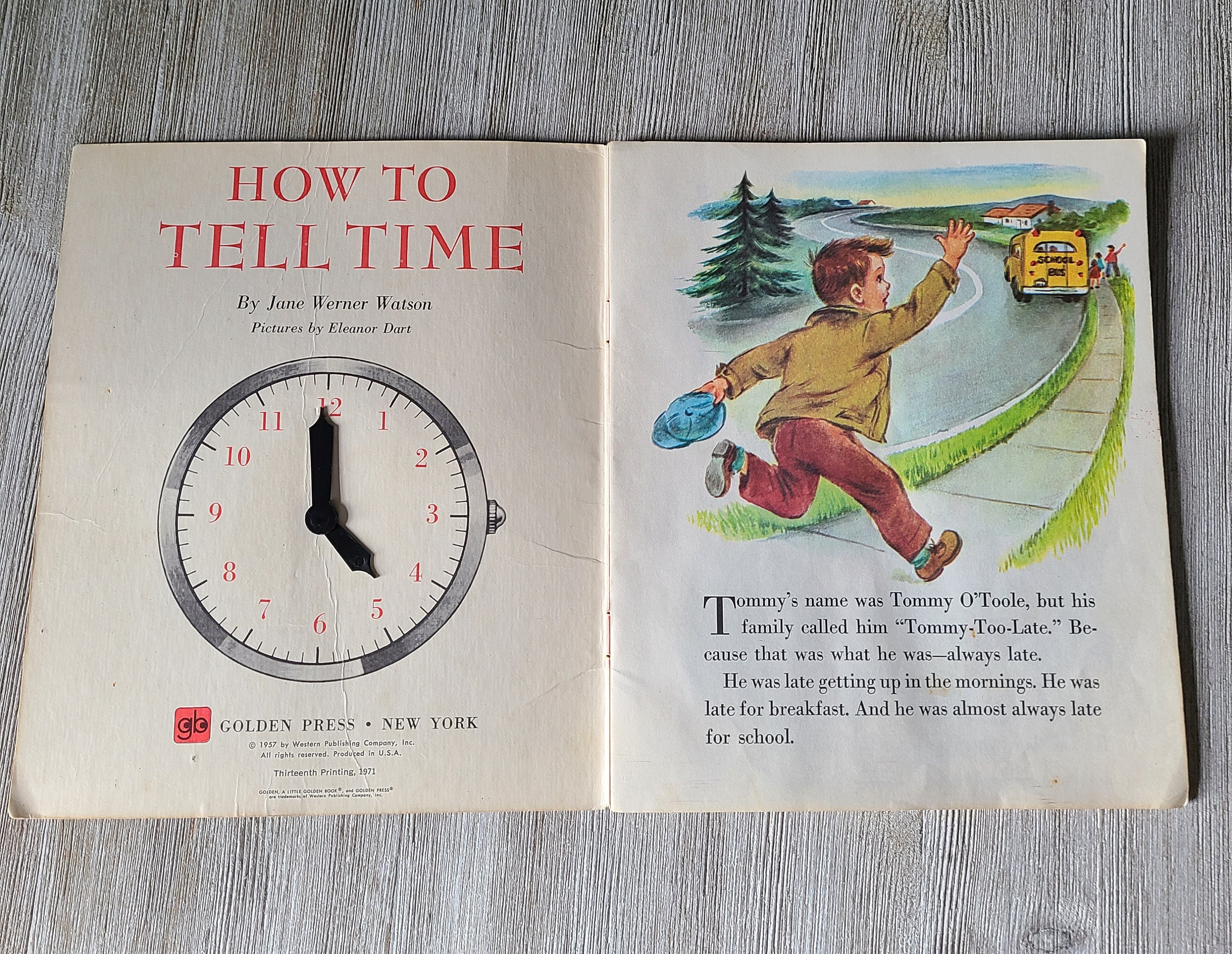 Vintage How to Tell Time Book 1970's Golden Book Time Book Kids Vtg Books 70s Easy Reader Books