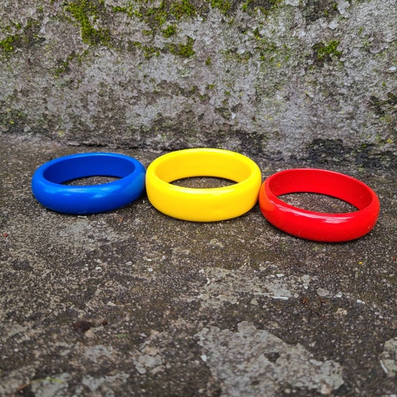 Vintage Bangle Bracelets 1980's  Primary Color Br… - image 9