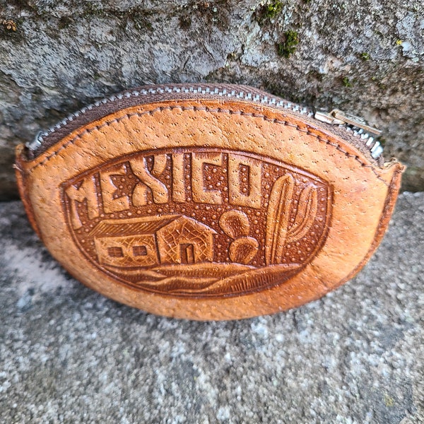 Vintage Coin Purse 1970's Mexico Change Purse Vintage Brown Leather Coin Pouch 70s Mexico Souvenirs Leather Stamped Zippered Change Pouch