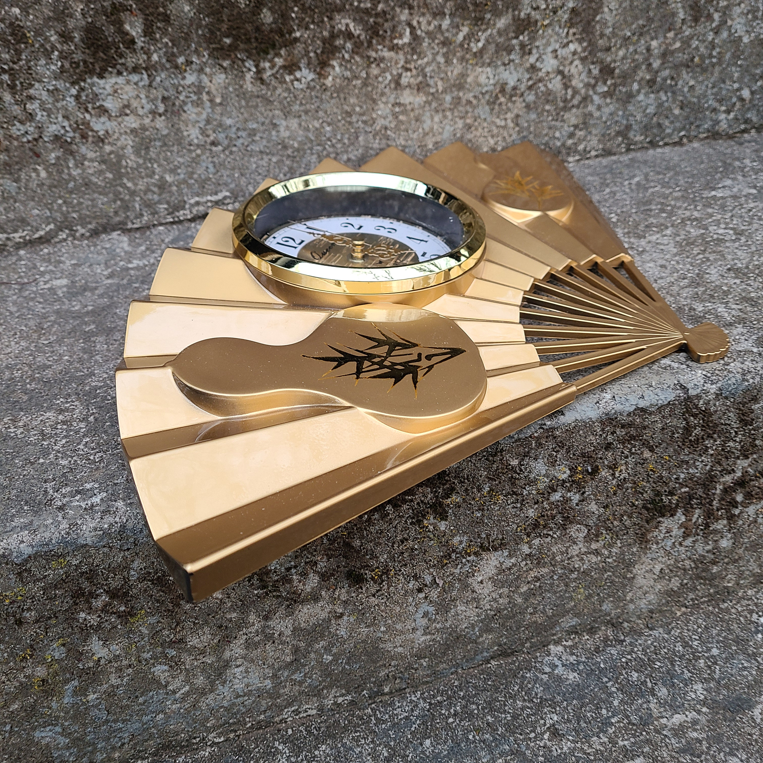 Vintage Gold Fan Clock 1970's Hand Fan Wall Clock Asian Gold Fan Wall ...