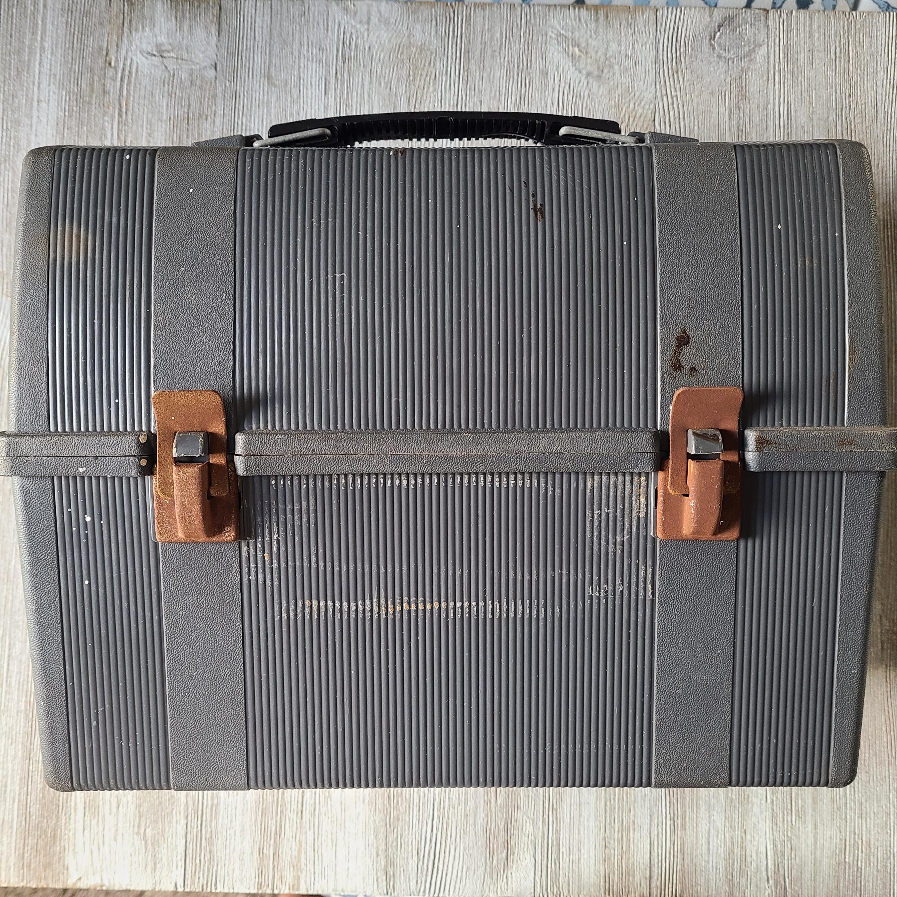 Vintage Aladdin Plastic Lunch Box, Gray Rustic 1970s/80s, USA Made