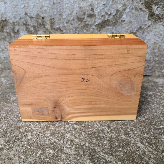 Vintage Wood Trinket Box 1960's Wood Box Souvenir… - image 10