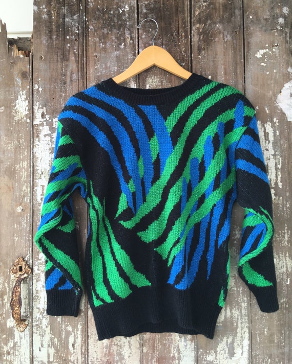 80s retro sweater