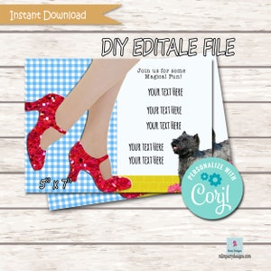 Könnte beinhalten: Bearbeitbare, druckbare Einladung mit einem Paar roter Glitzer-Schuhe, einem schwarzen Hund und einem gelben Ziegelsteinweg. Die Einladung lautet "Join us for some Magical Fun!" und bietet Platz für personalisierten Text. Die Einladung ist 5 Zoll mal 7 Zoll groß.