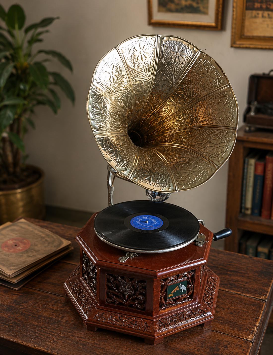Antique wind up phonograph record player - Etsy 日本